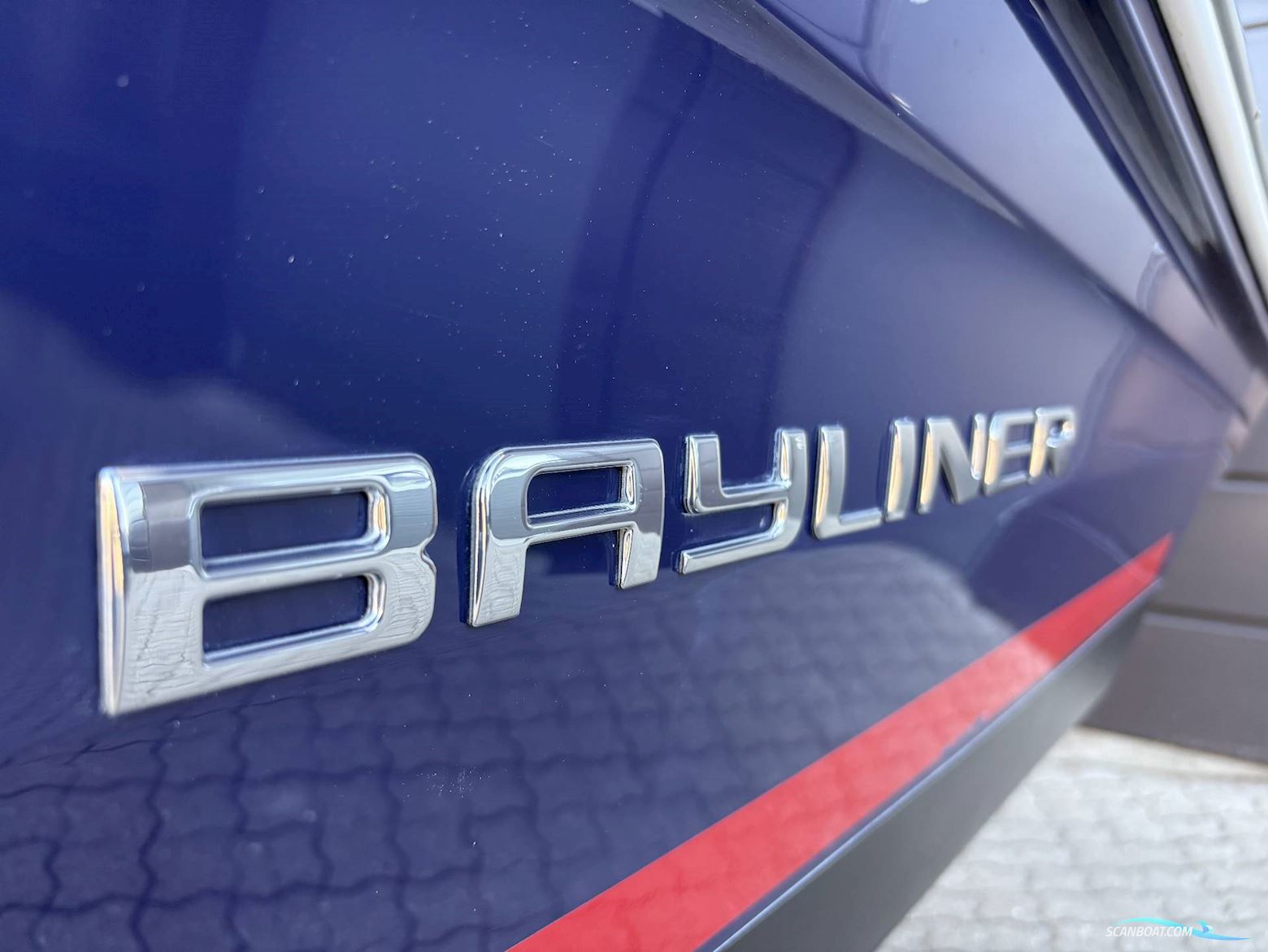 Bayliner VR5 - Mercruiser 4.5L 200 HK