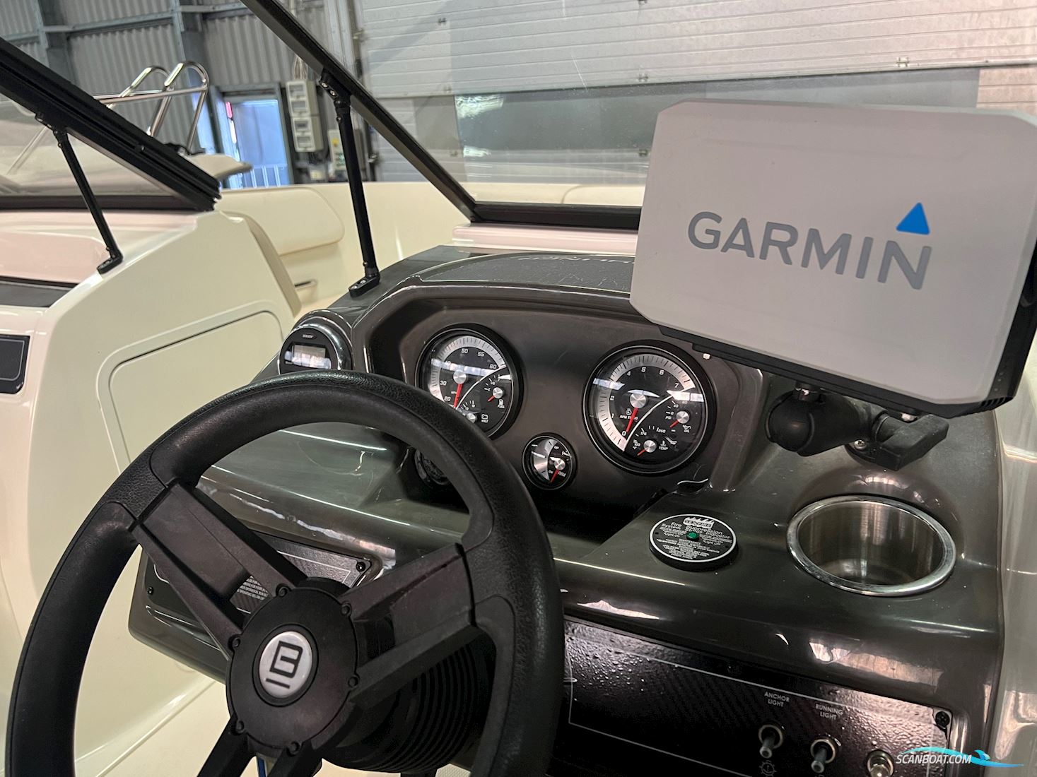 Bayliner VR5 - Mercruiser 4.5L