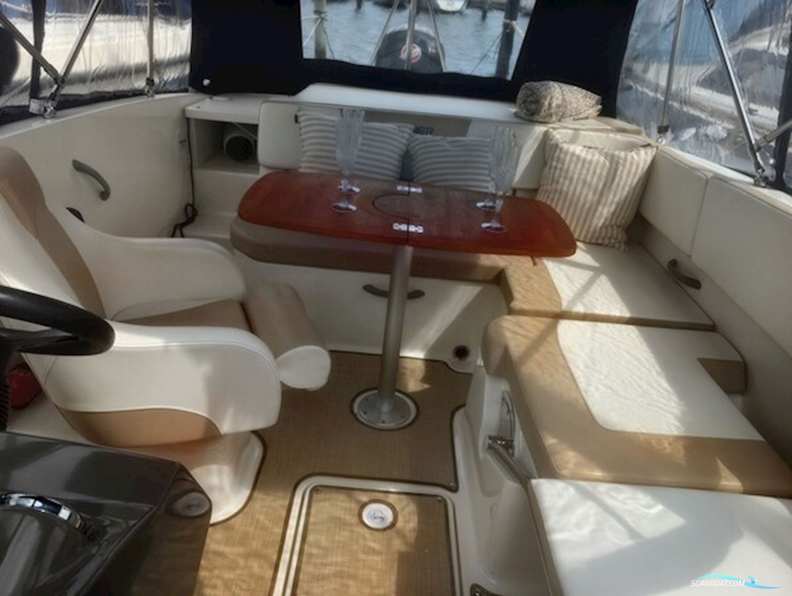 Bayliner VR5 Bowrider 2018 – Klar Til Sommeren i Rungsted Havn