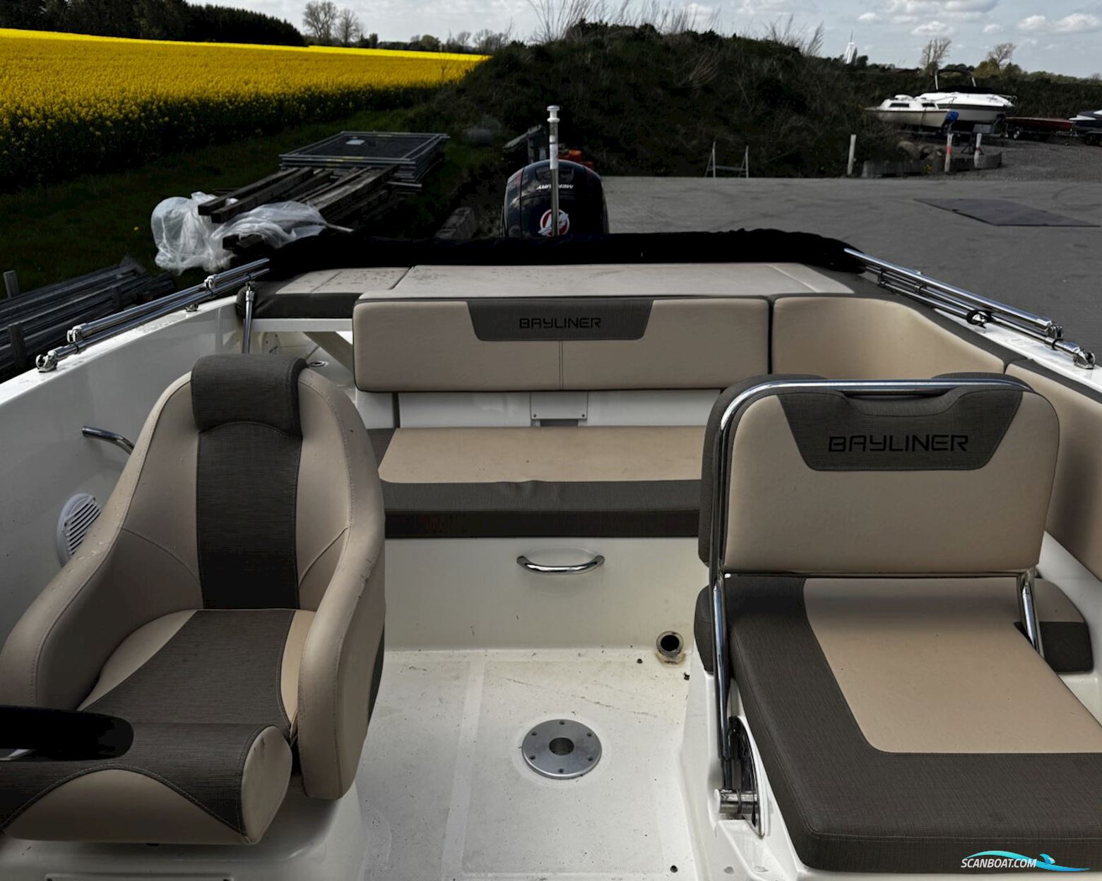 Bayliner VR5 Bowrider