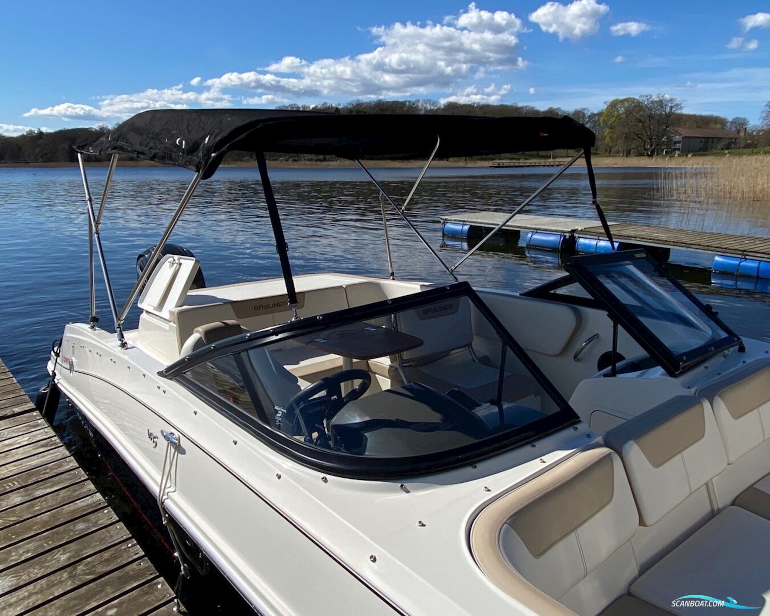 Bayliner VR5 Bowrider