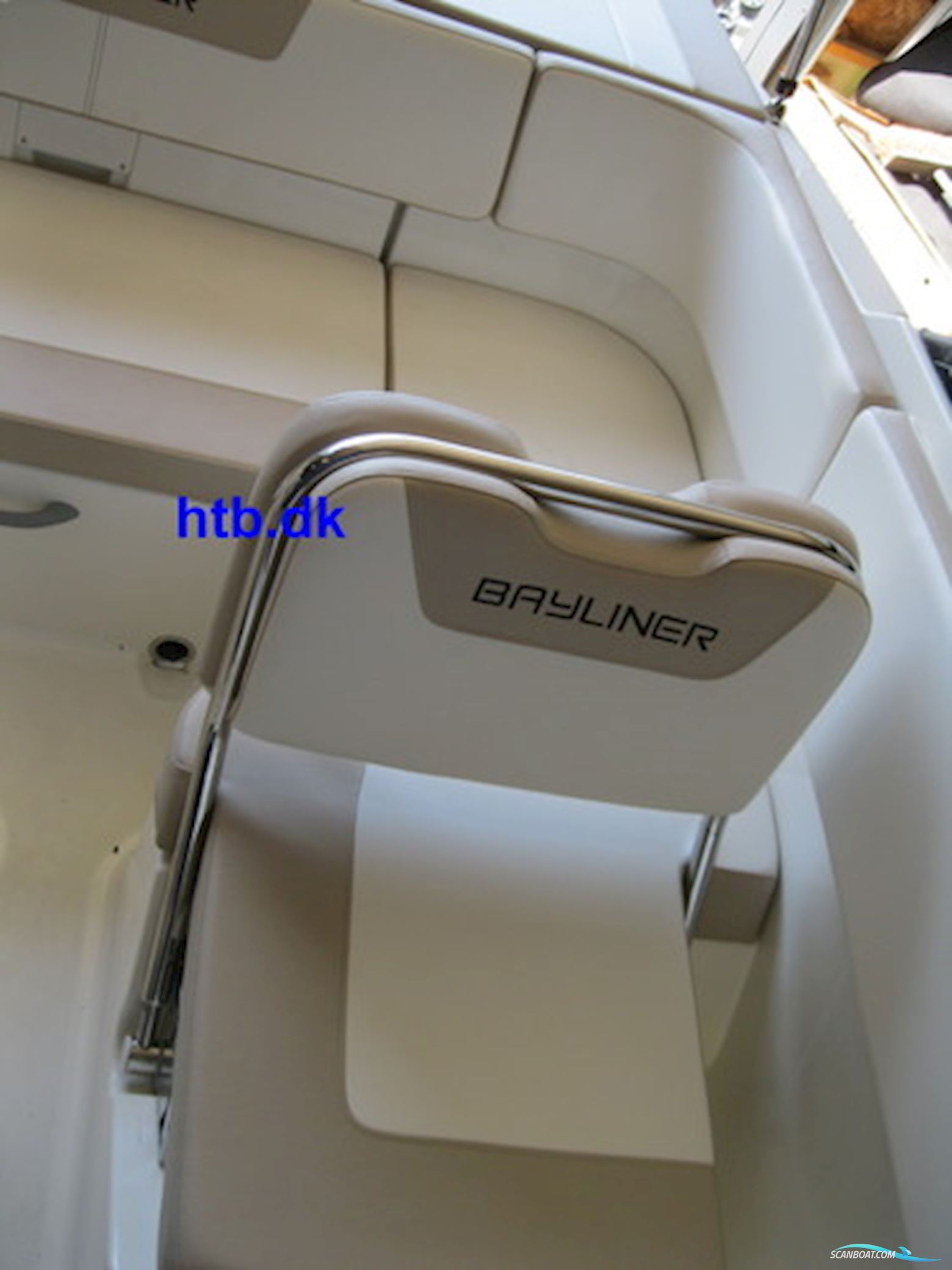 Bayliner VR5 Cuddy Cabin m/Mercury F175 hk V6 4-takt