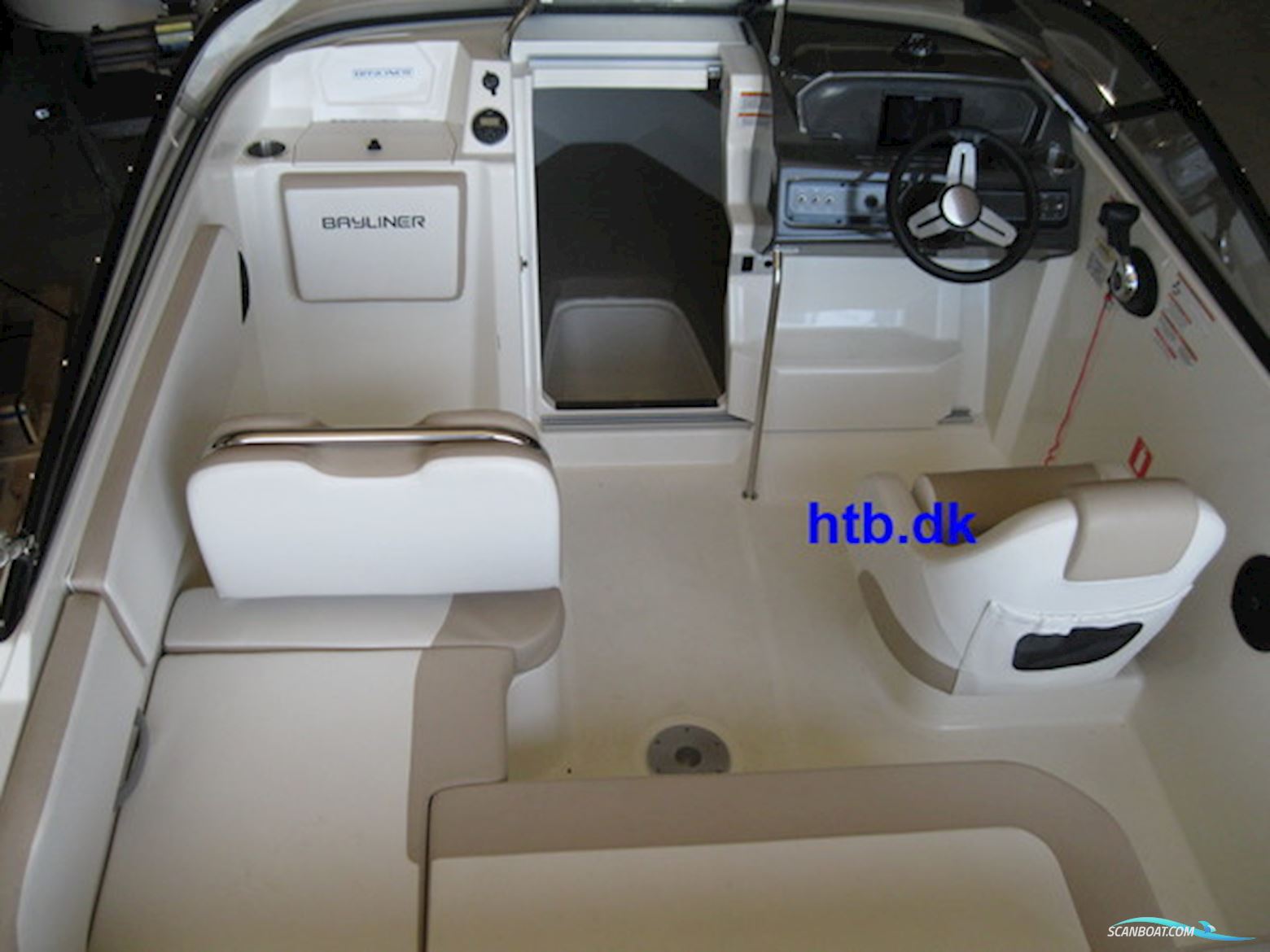 Bayliner VR5 Cuddy Cabin m/Mercury F175 hk V6 4-takt