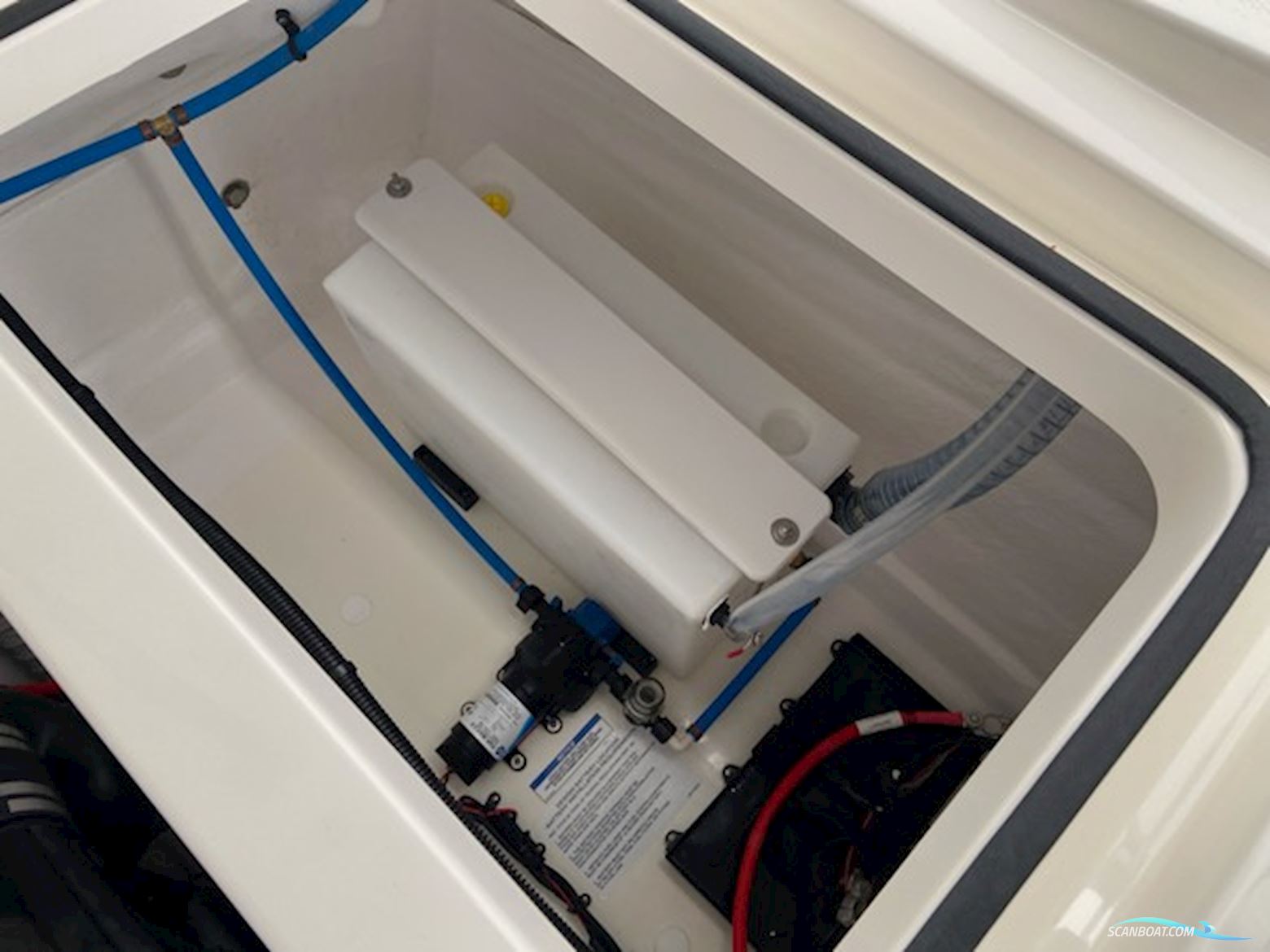 Bayliner VR5 Cuddy, MerCruiser 4.5L MPI...SOLGT