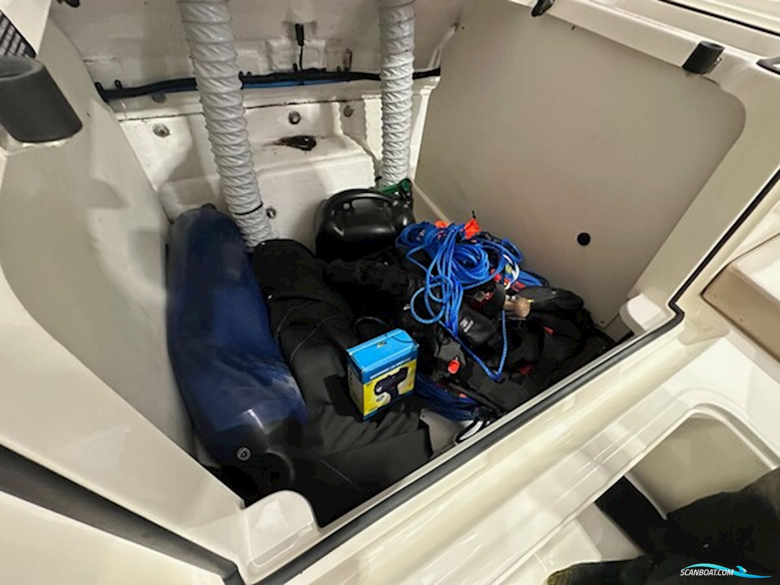 Bayliner VR5 Cuddy – Mercury 150 hk – 2018
