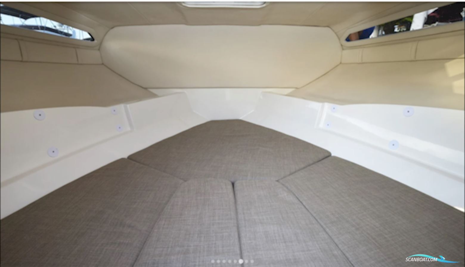 Bayliner VR5 Cuddy OB (Sat 52.430.- Ned )