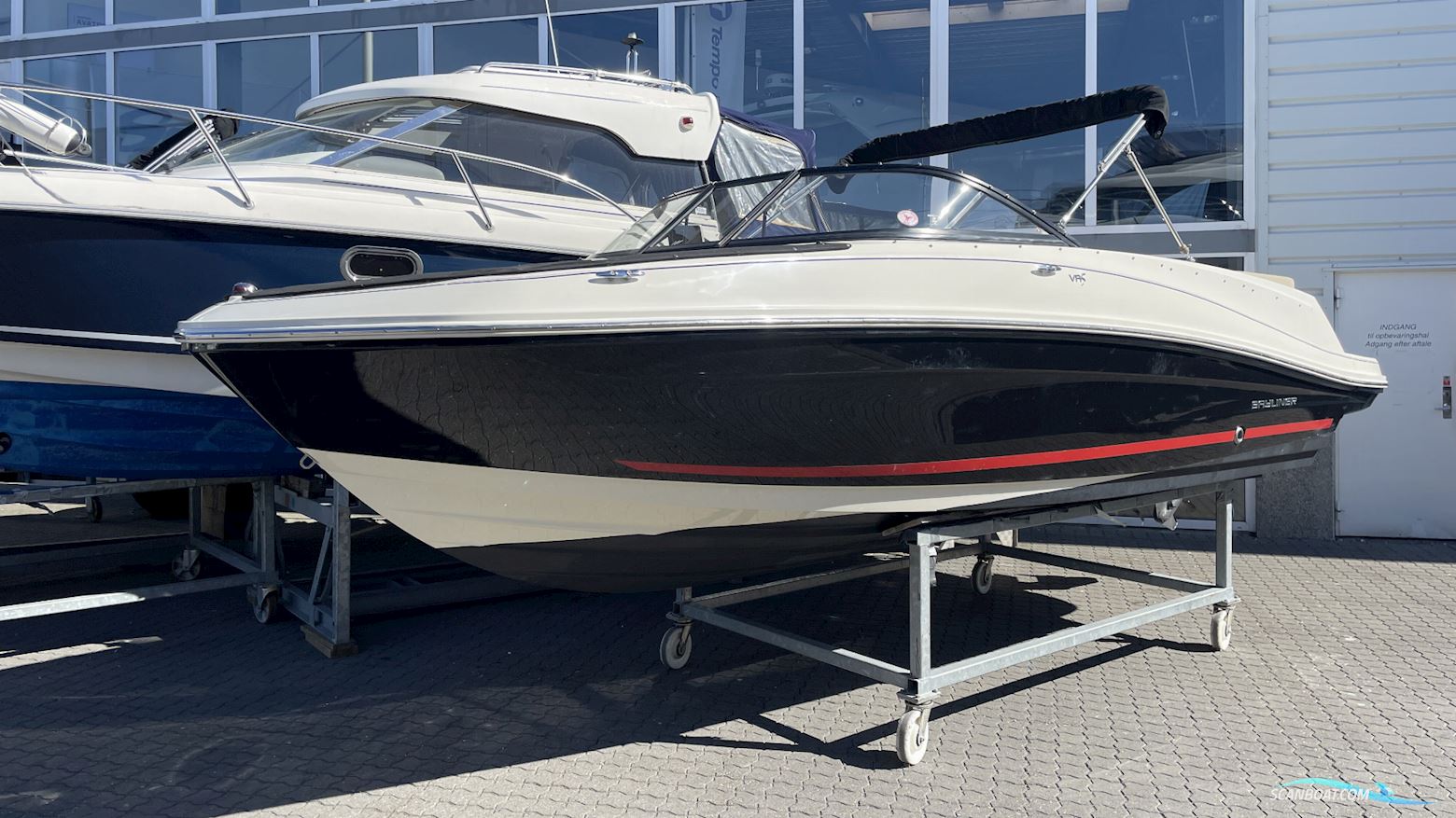 Bayliner VR5 Motorboat 2017, with Mercruiser engine, Denmark