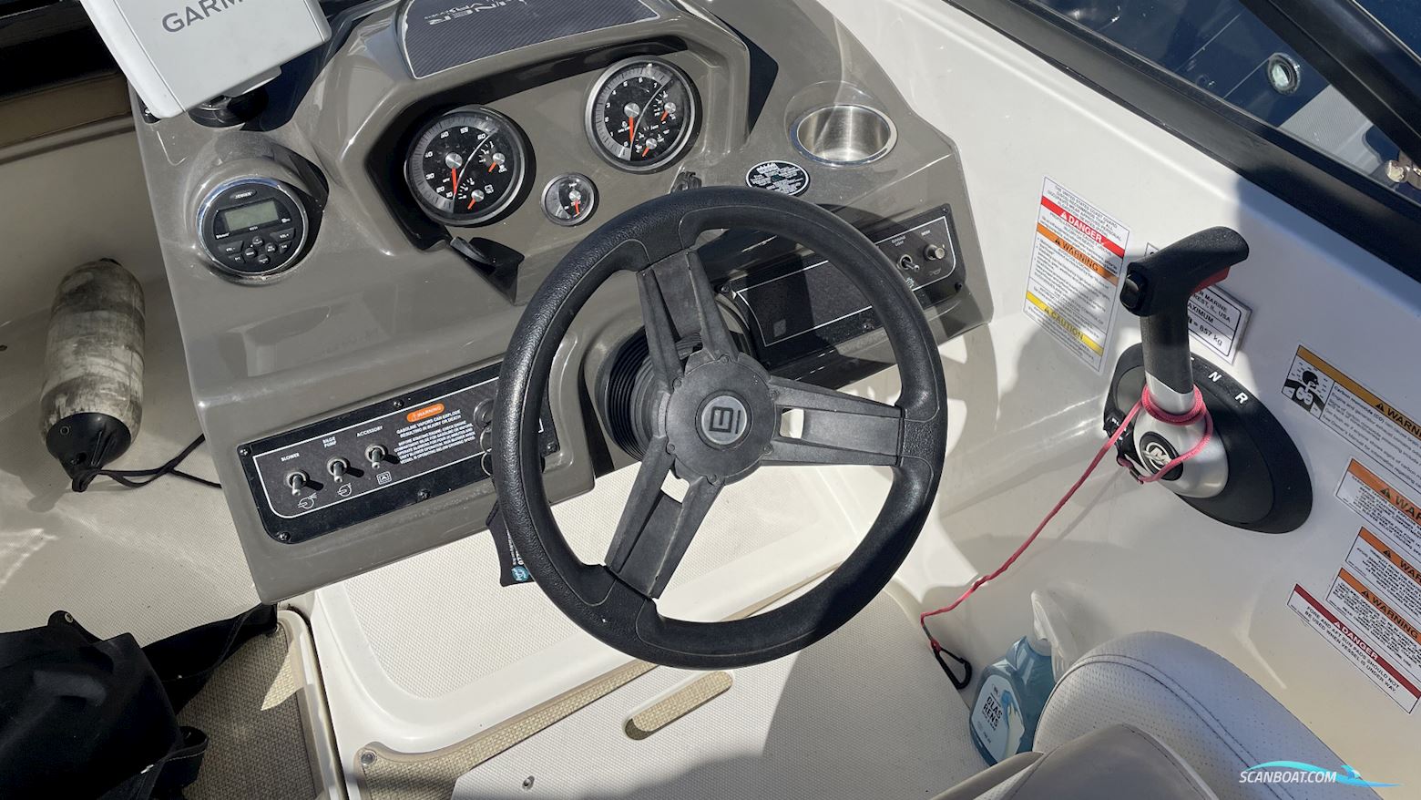 Bayliner VR5