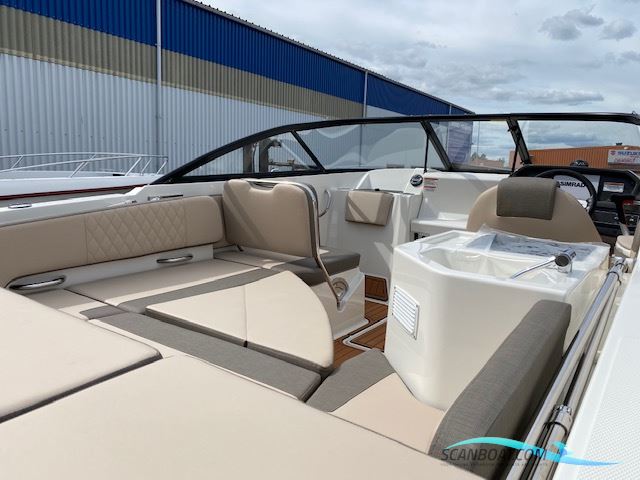 Bayliner VR6 - Mercruiser 4.5L