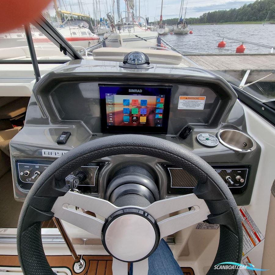 Bayliner VR6 - Mercruiser 4.5L