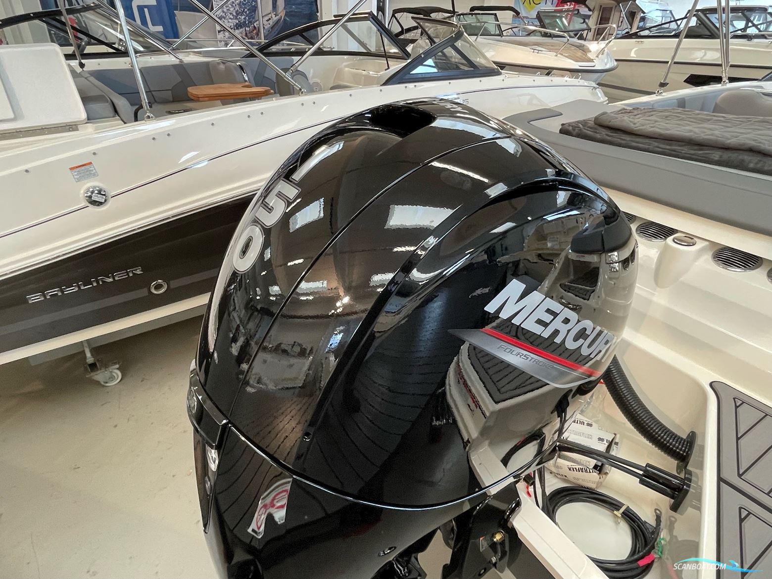 Bayliner VR6 Bowrider