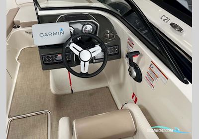 Bayliner VR6 Bowrider Motorboat 2023, with Mercruiser engine, Denmark