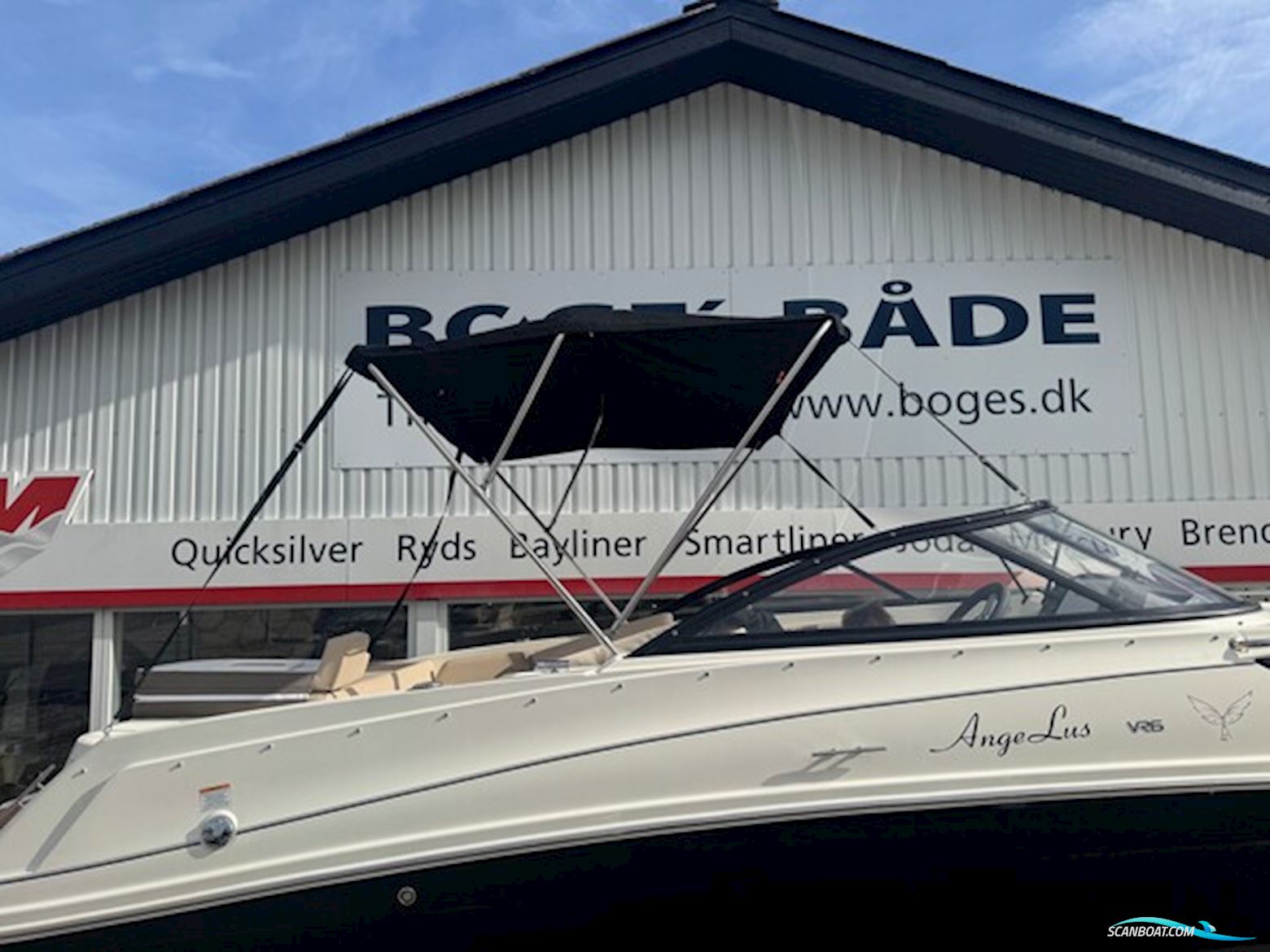 Bayliner VR6 Cuddy Med 300 hk Mercruiser-Efi V8 6,2L og 2700 kg Variant Bådtrailer