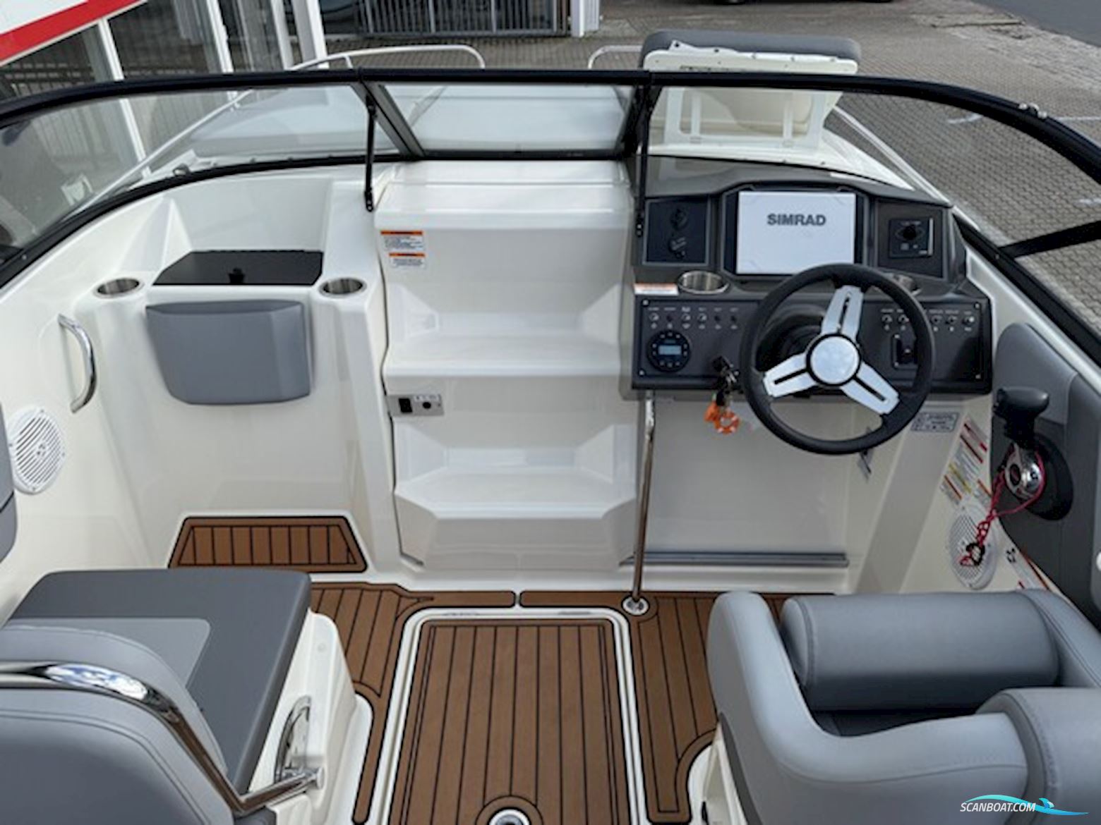 Bayliner VR6 Cuddy Med F250 Mercury Verado AM DS XL V8 CF