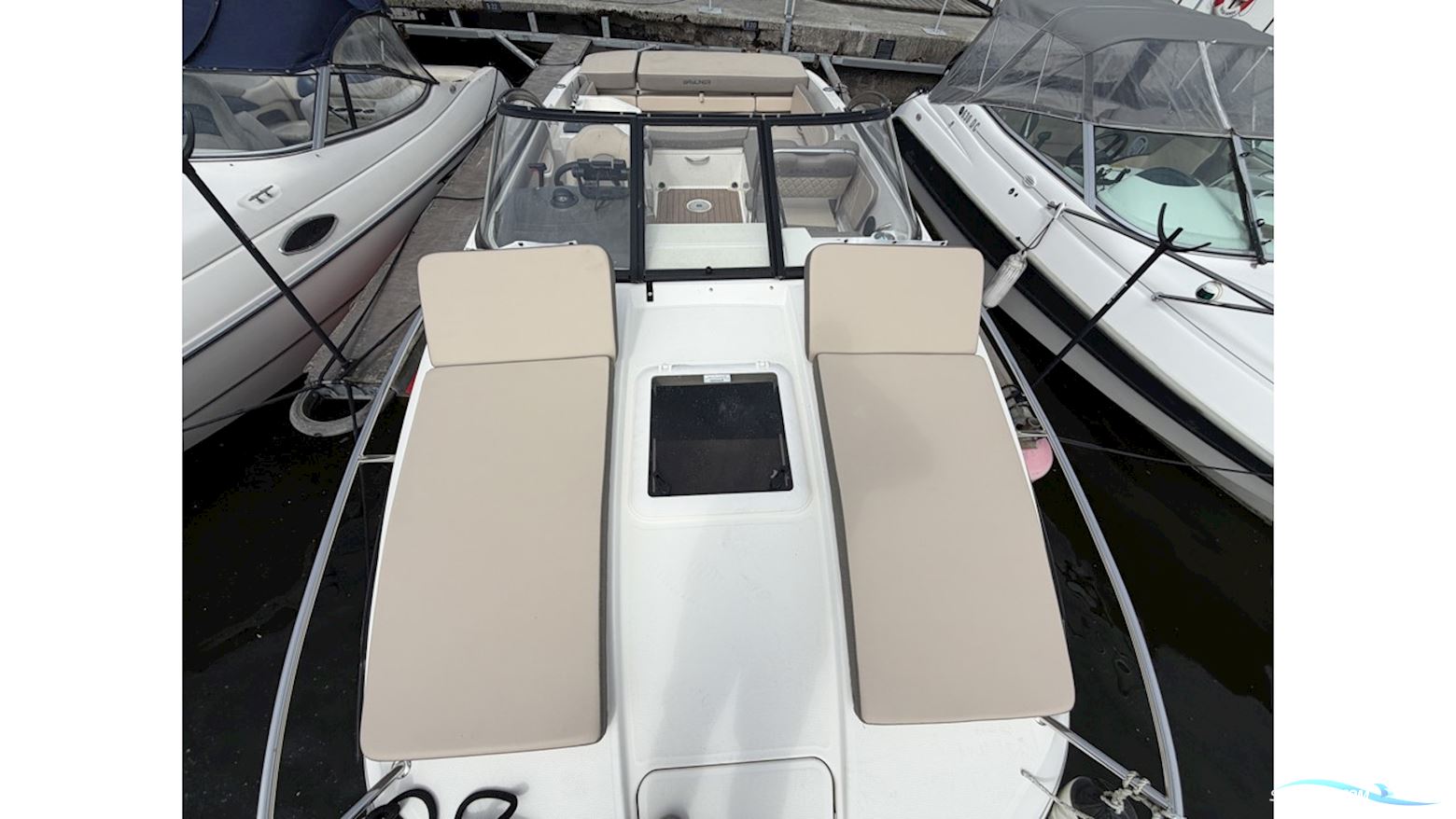 Bayliner VR6 Cuddy