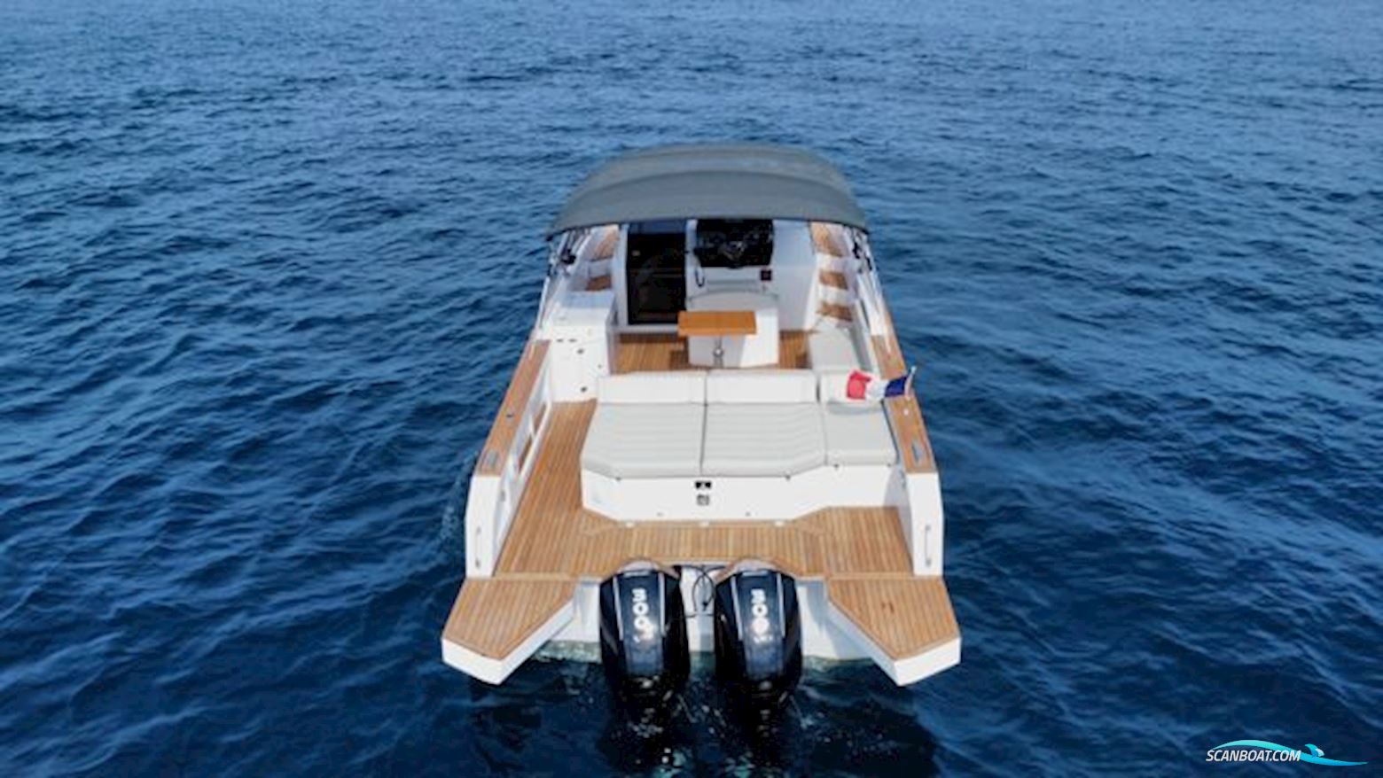 BB Yachts BB35 ELBA outboard