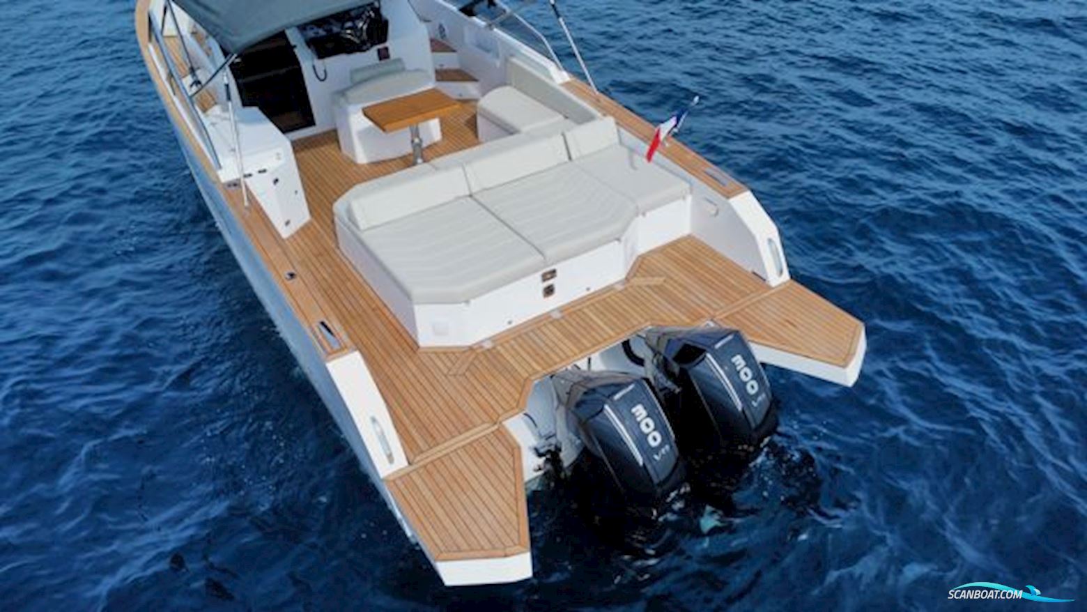 BB Yachts BB35 ELBA outboard