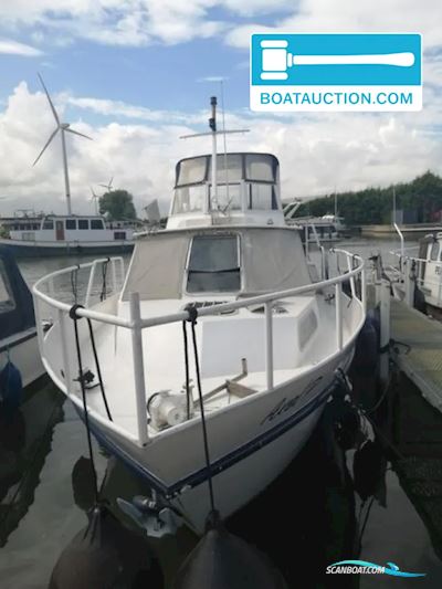 Beachcraft 1000 Motorboat 1981, with Mercedes engine, Belgium