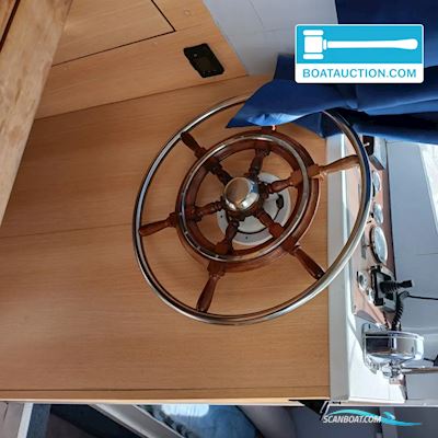 Beachcraft 1000 Motorboat 1981, with Mercedes engine, Belgium