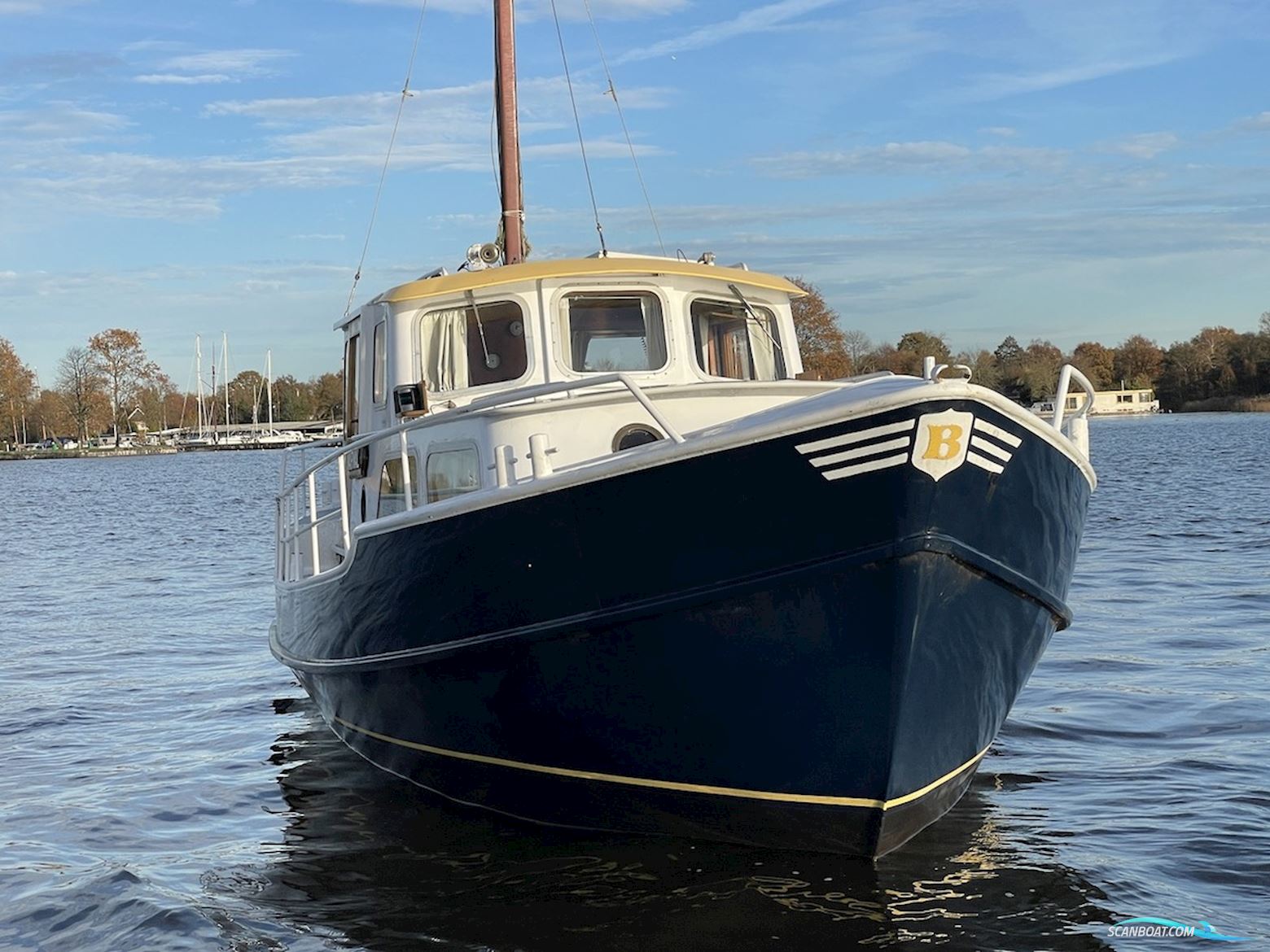 Beenhakker kotter 900