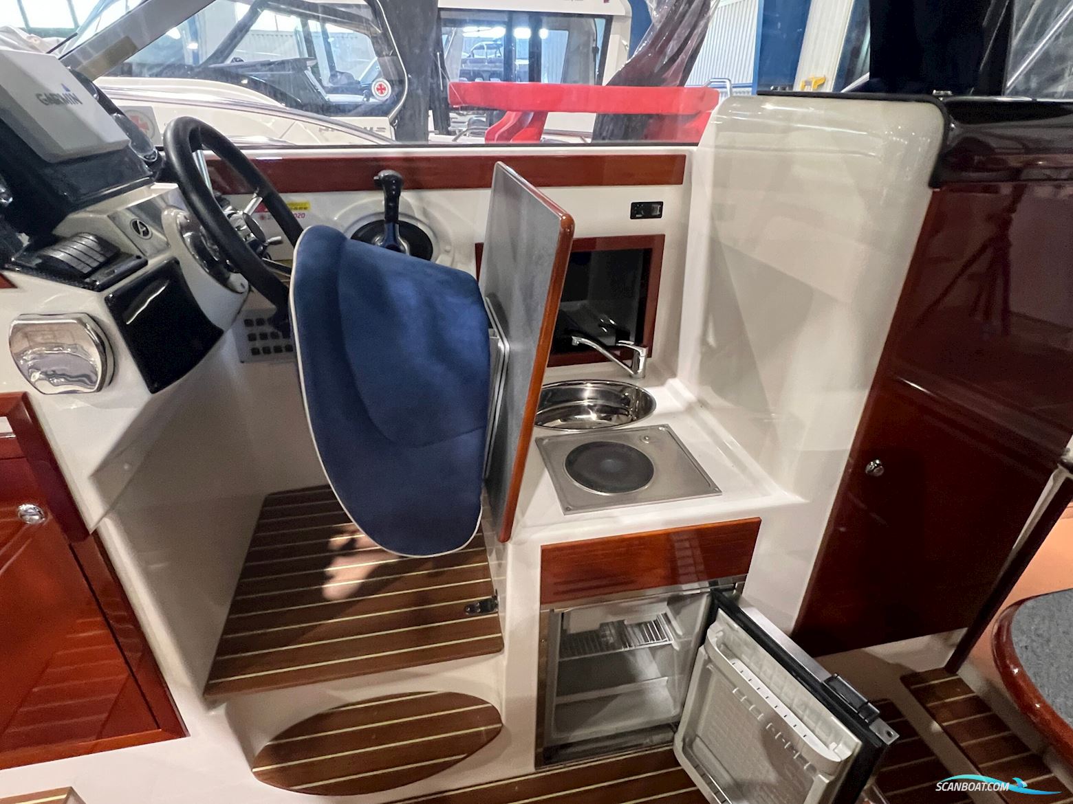 Begagnad Aquador 22 C -11