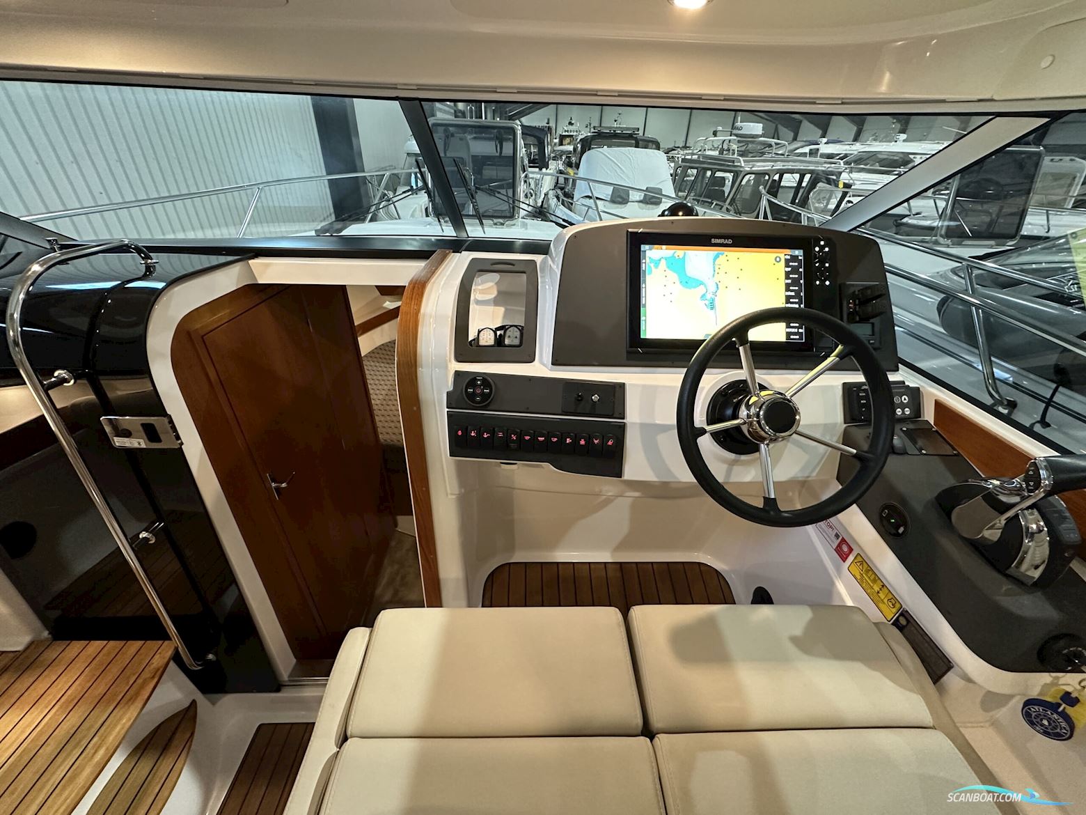 Begagnad Aquador 28 HT -21