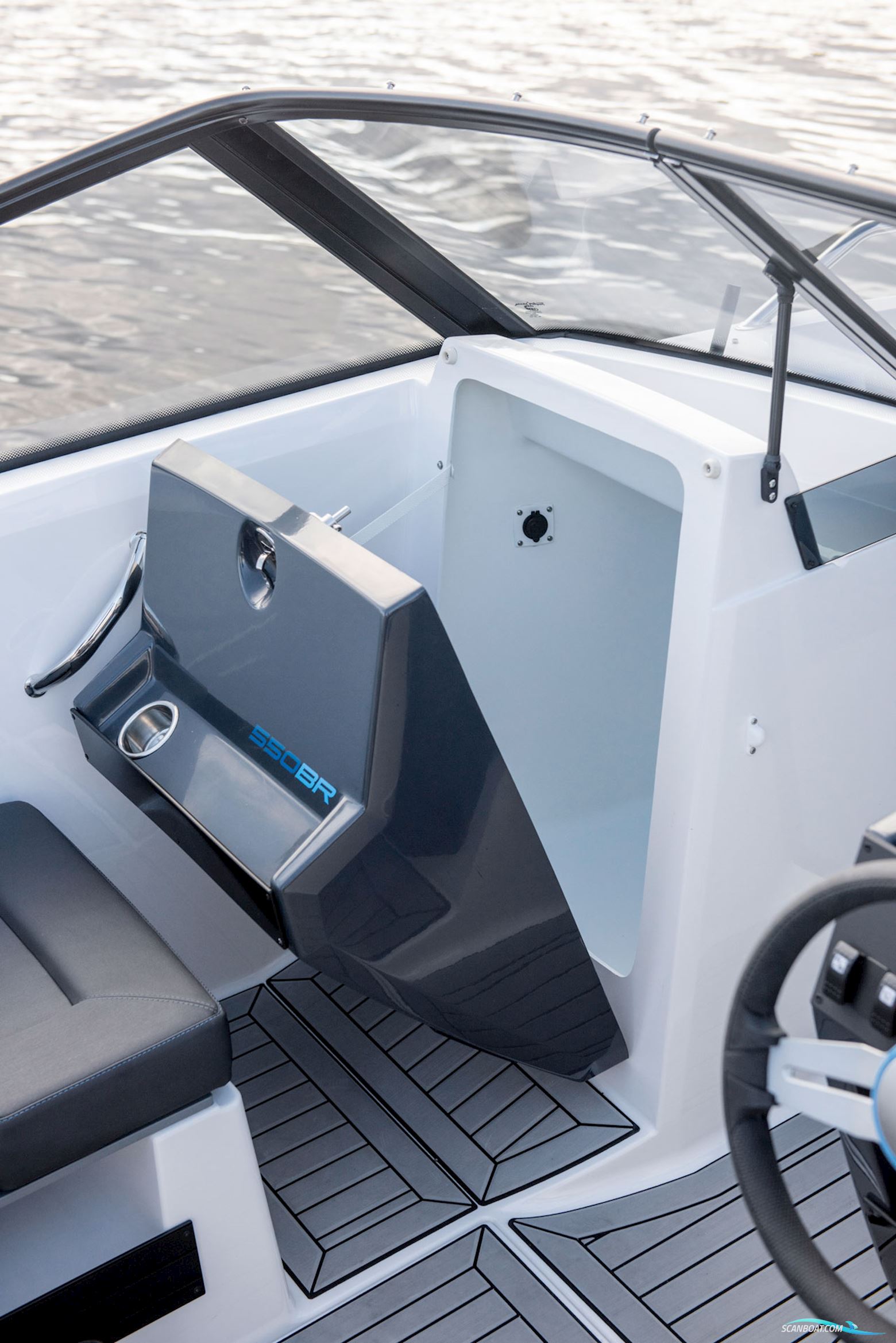 Bella 550 BR