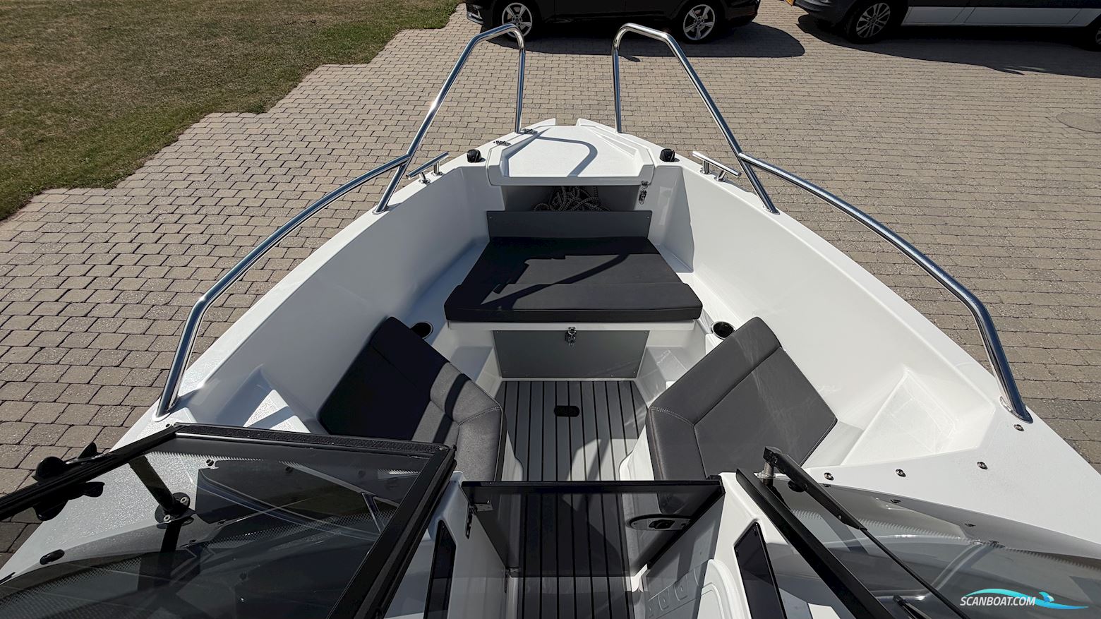 Bella 550 BR