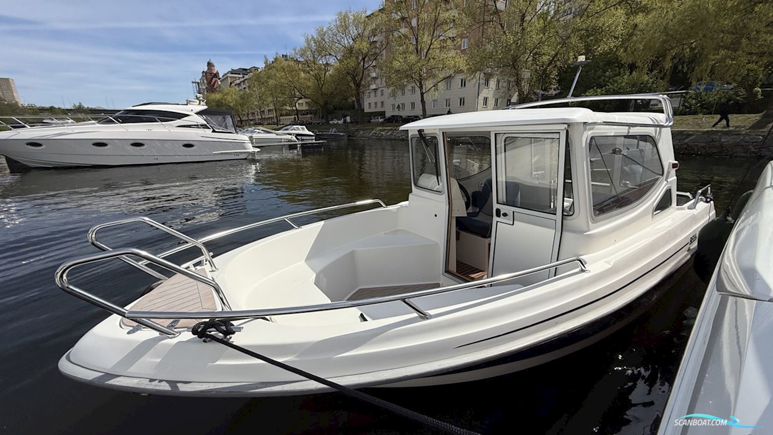 Bella 580 C