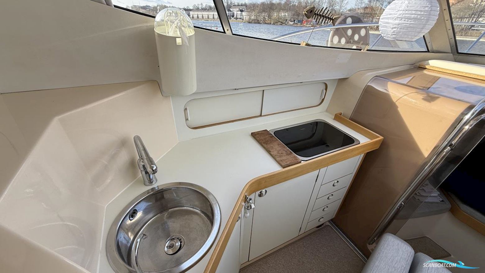 Bella Falcon Falcon 35