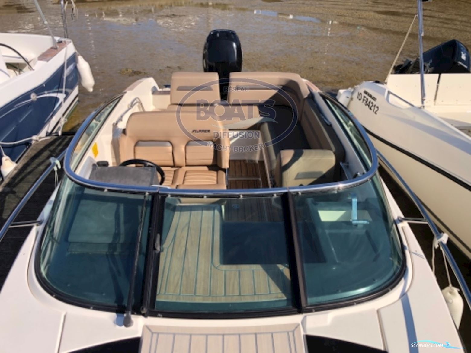 BELLA-VENEET OY FLIPPER 670DC