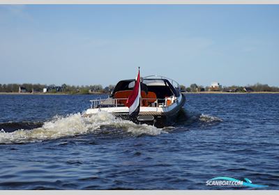 Bellus 750 Motorboat 2000, The Netherlands