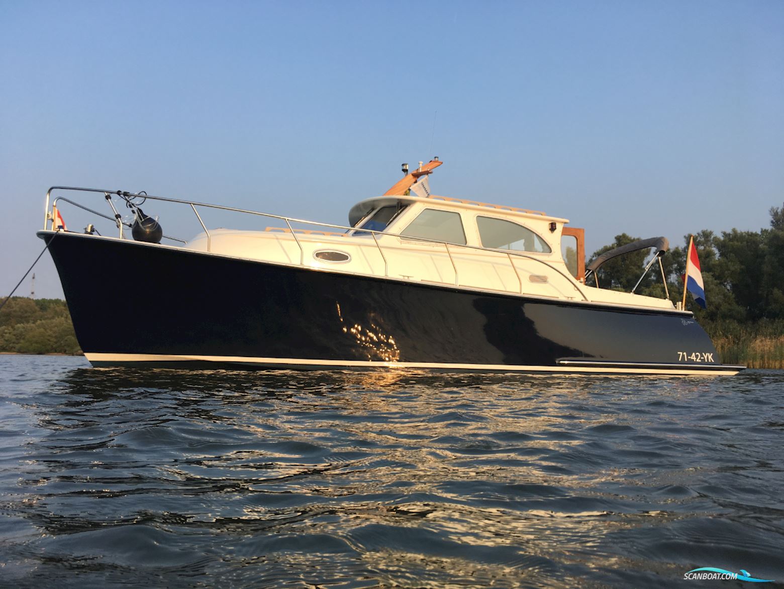 Beluga 30
