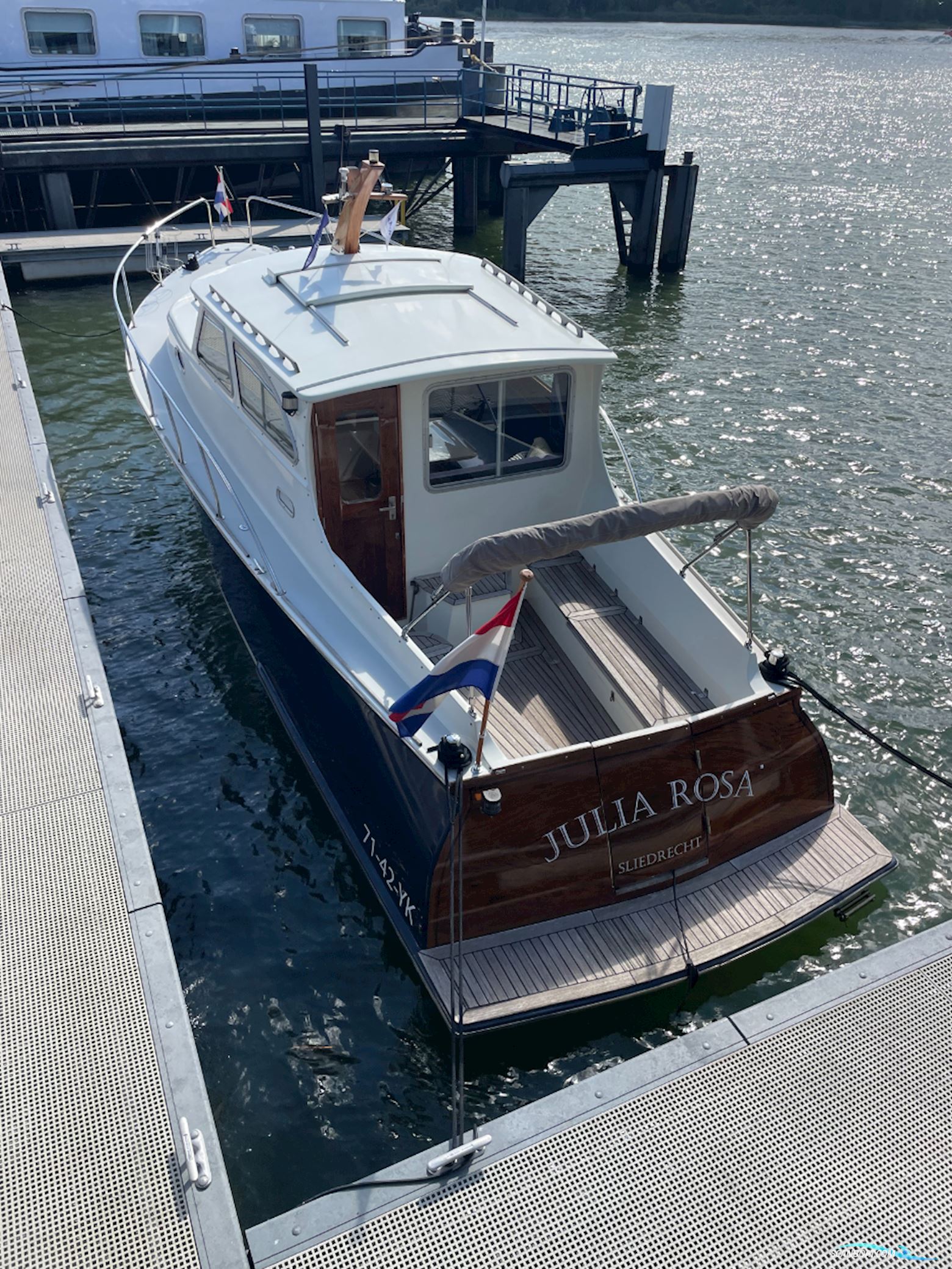Beluga 30