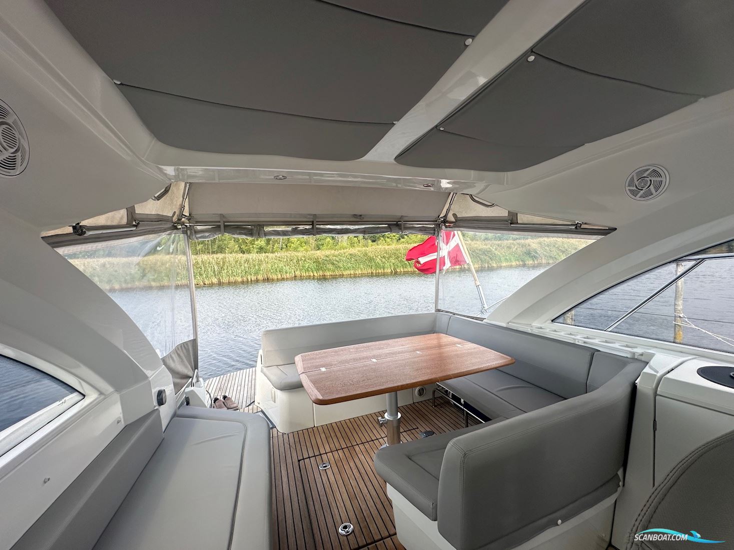 Beneteau 38 GT