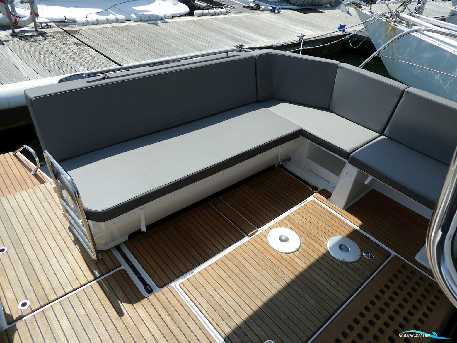 Beneteau Antares 11 OB - (Seakeeper)