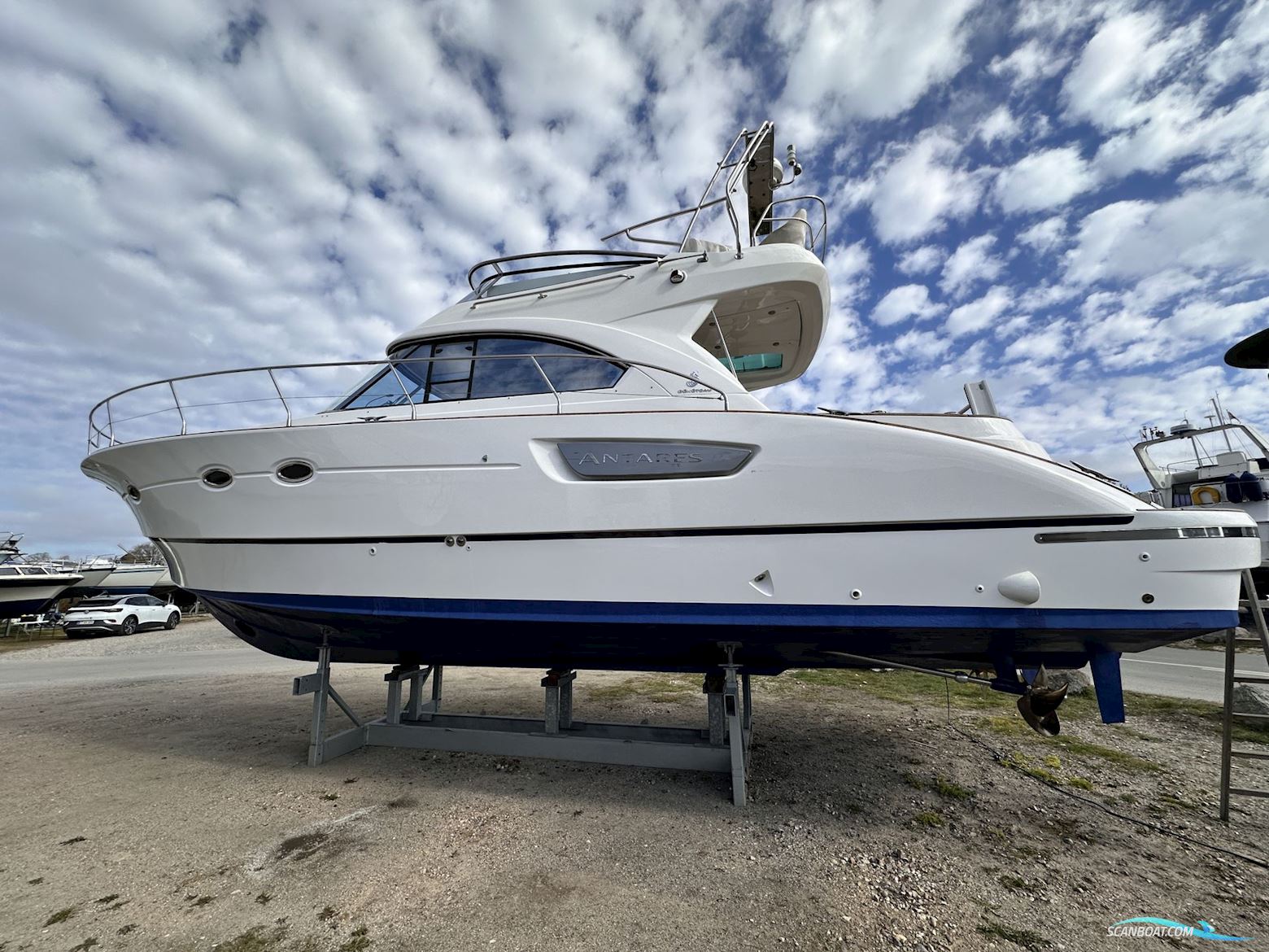 Béneteau Antares 12 - 2motorer Motorboat 2006, with 2 X Volvo Penta D-6 engine, Denmark