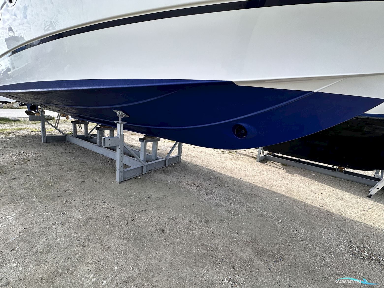 Bénéteau Antares 12