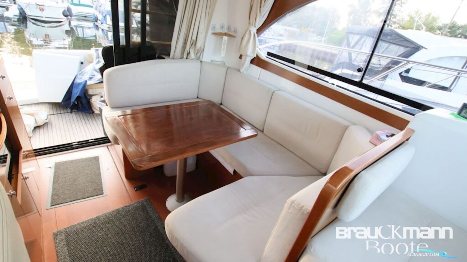 Beneteau Antares 30