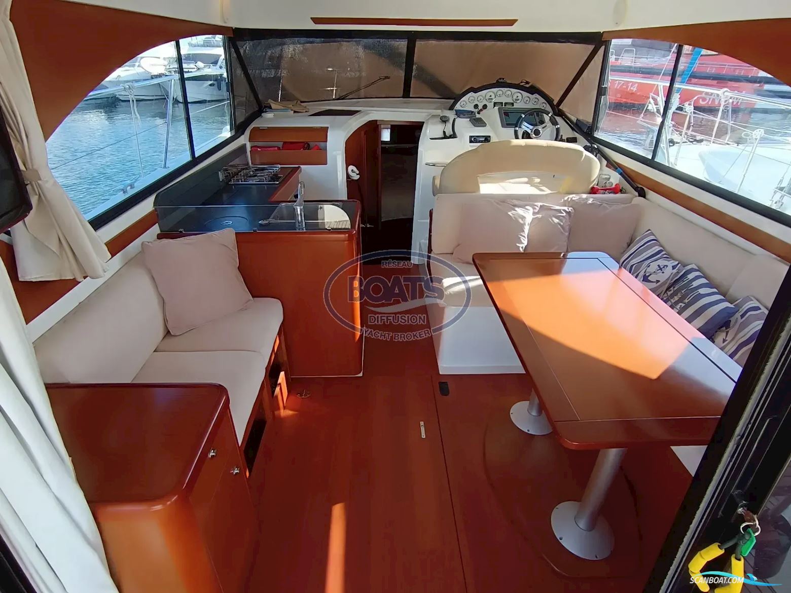 Beneteau ANTARES 36 FLY