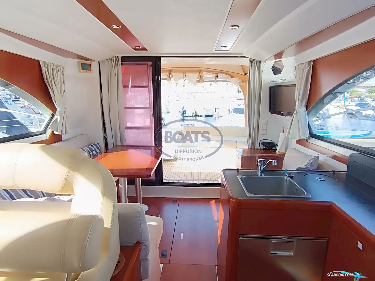 Beneteau ANTARES 36 FLY