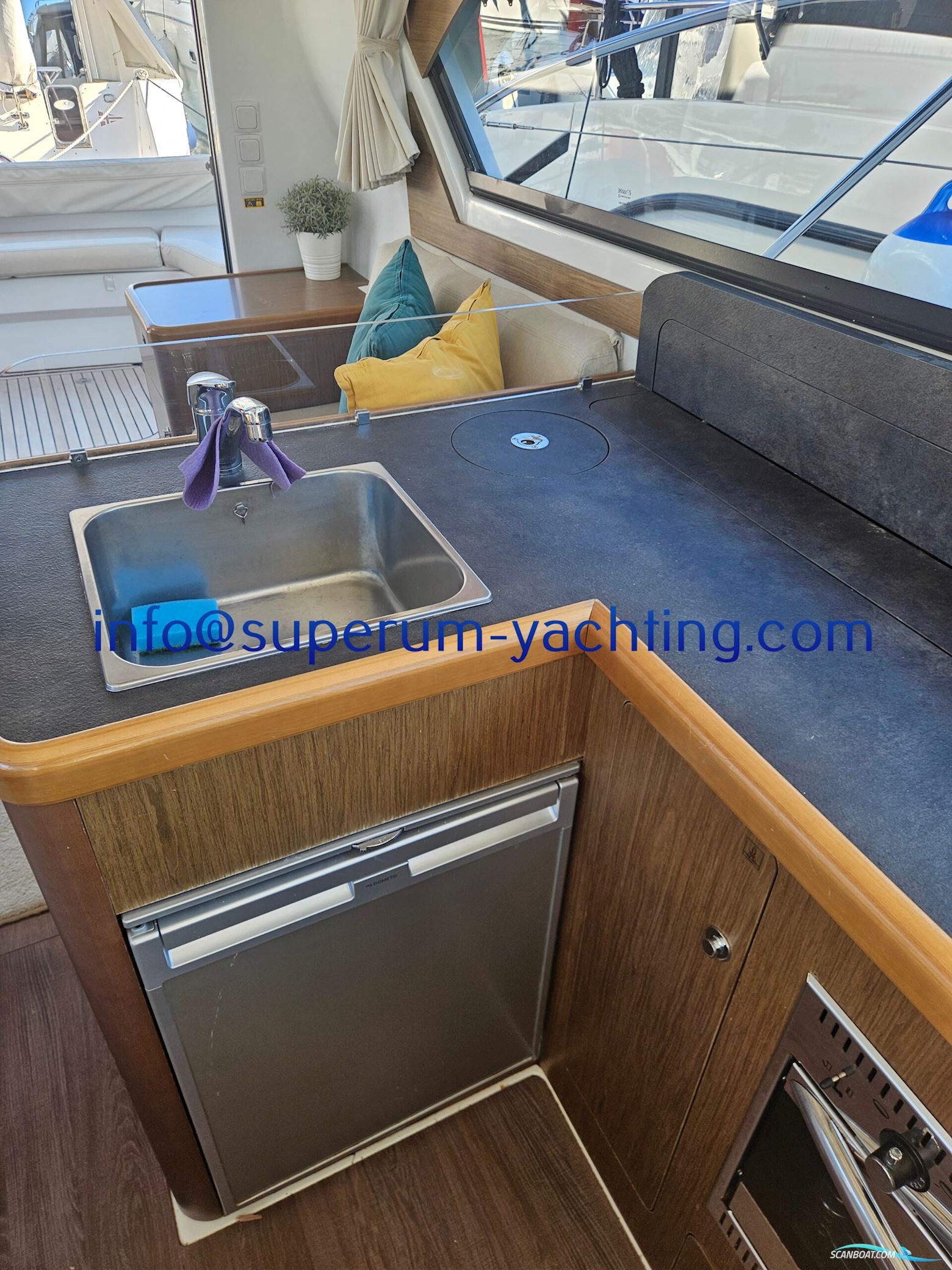 Beneteau Antares 36