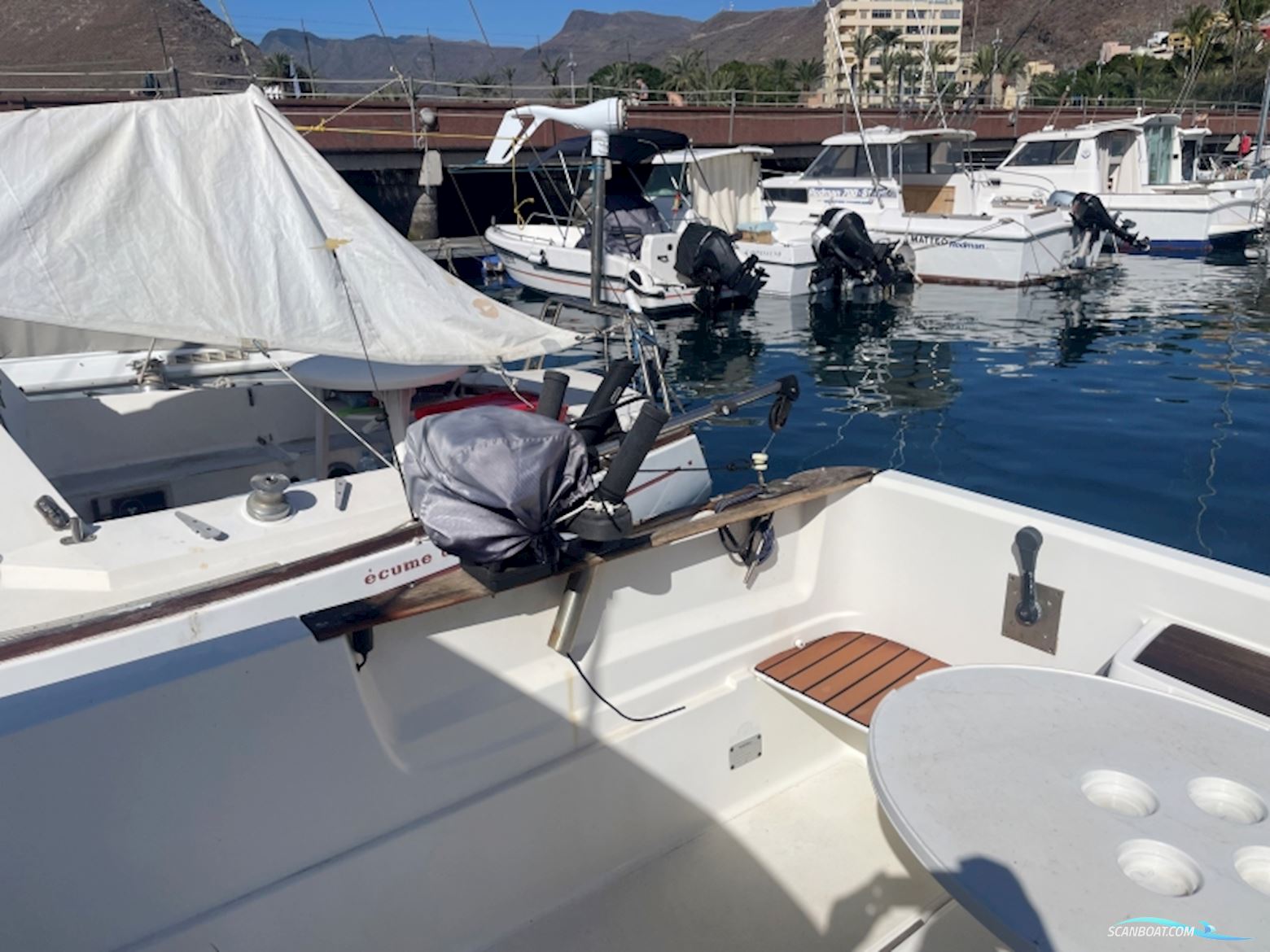 Beneteau Antares 650