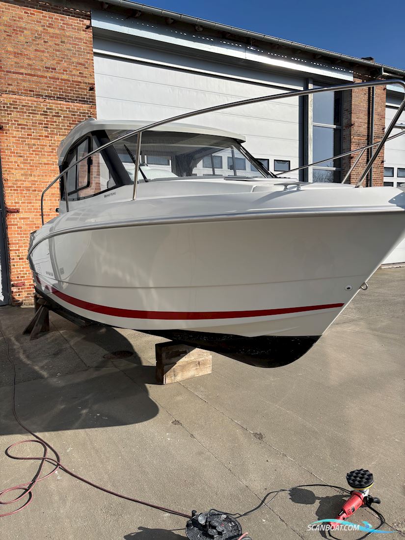 Beneteau Antares 680