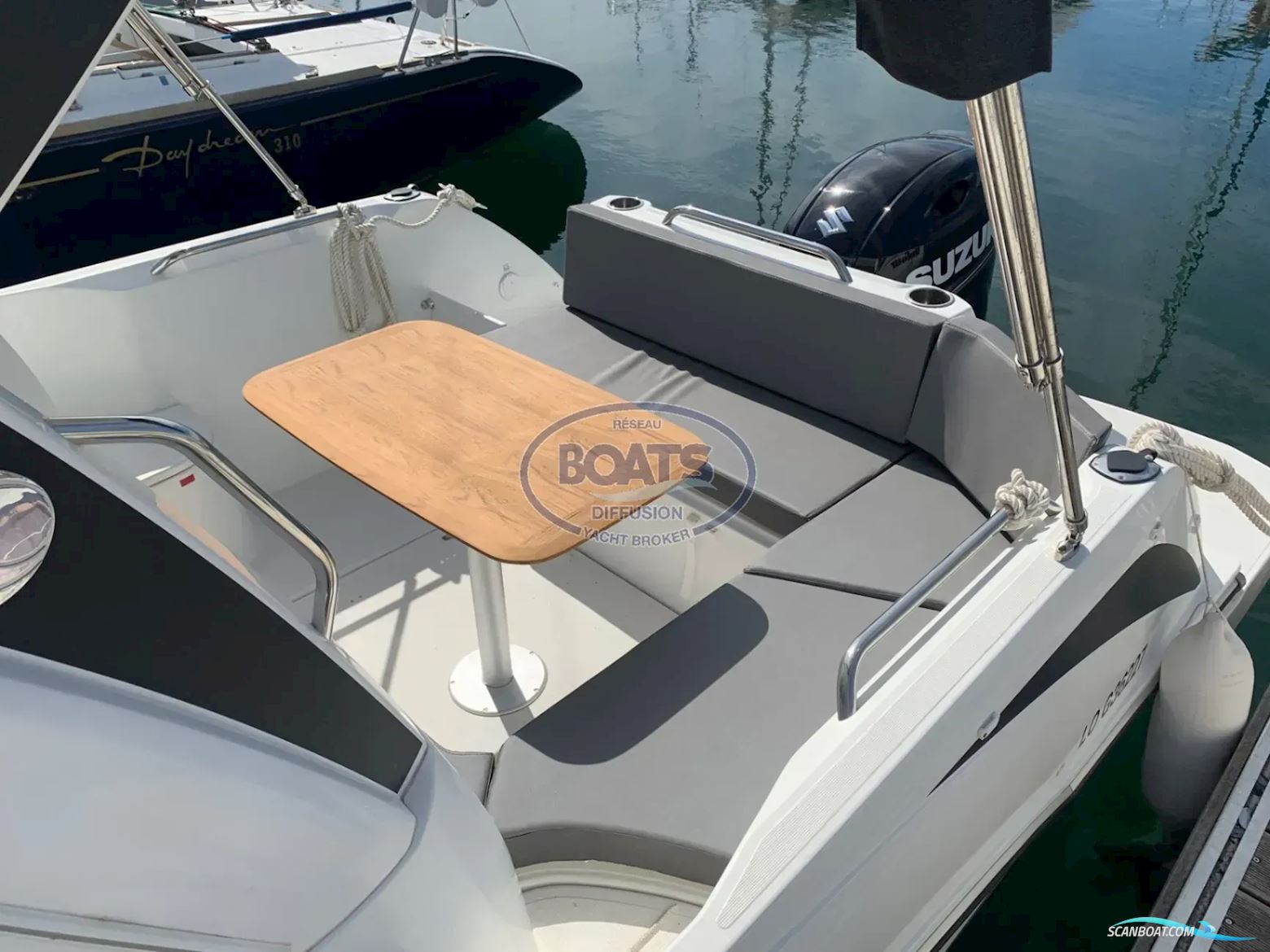 Beneteau Antarès 7