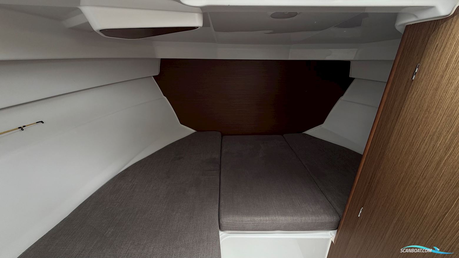 Beneteau Antares 7