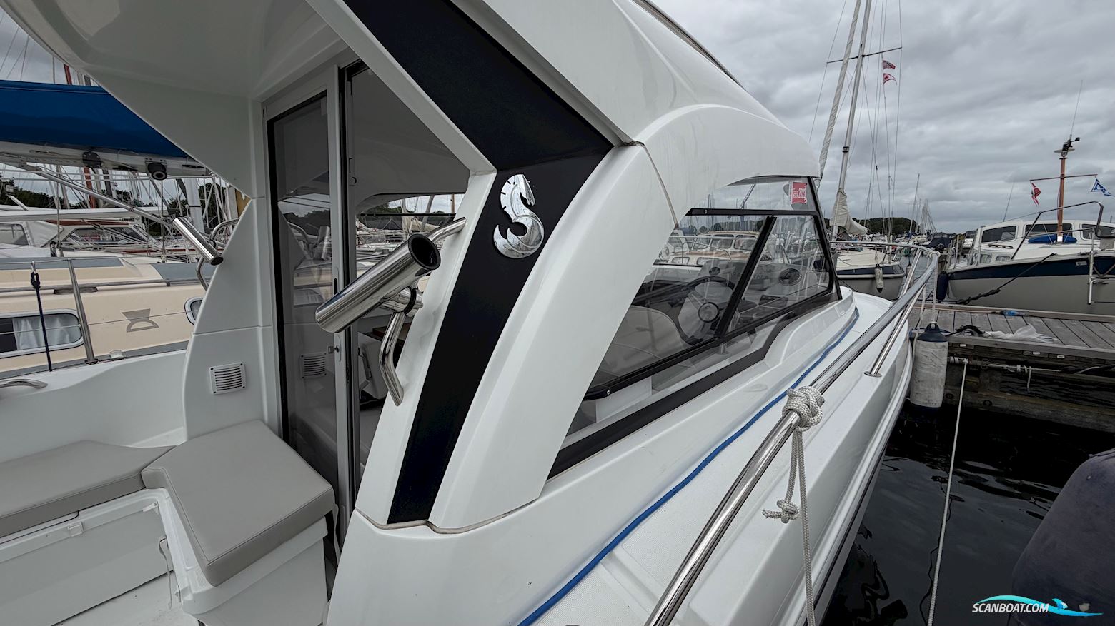 Beneteau Antares 7