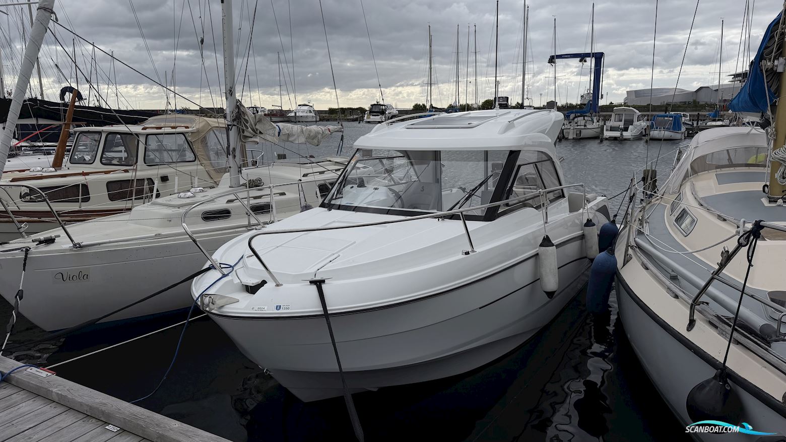 Beneteau Antares 7
