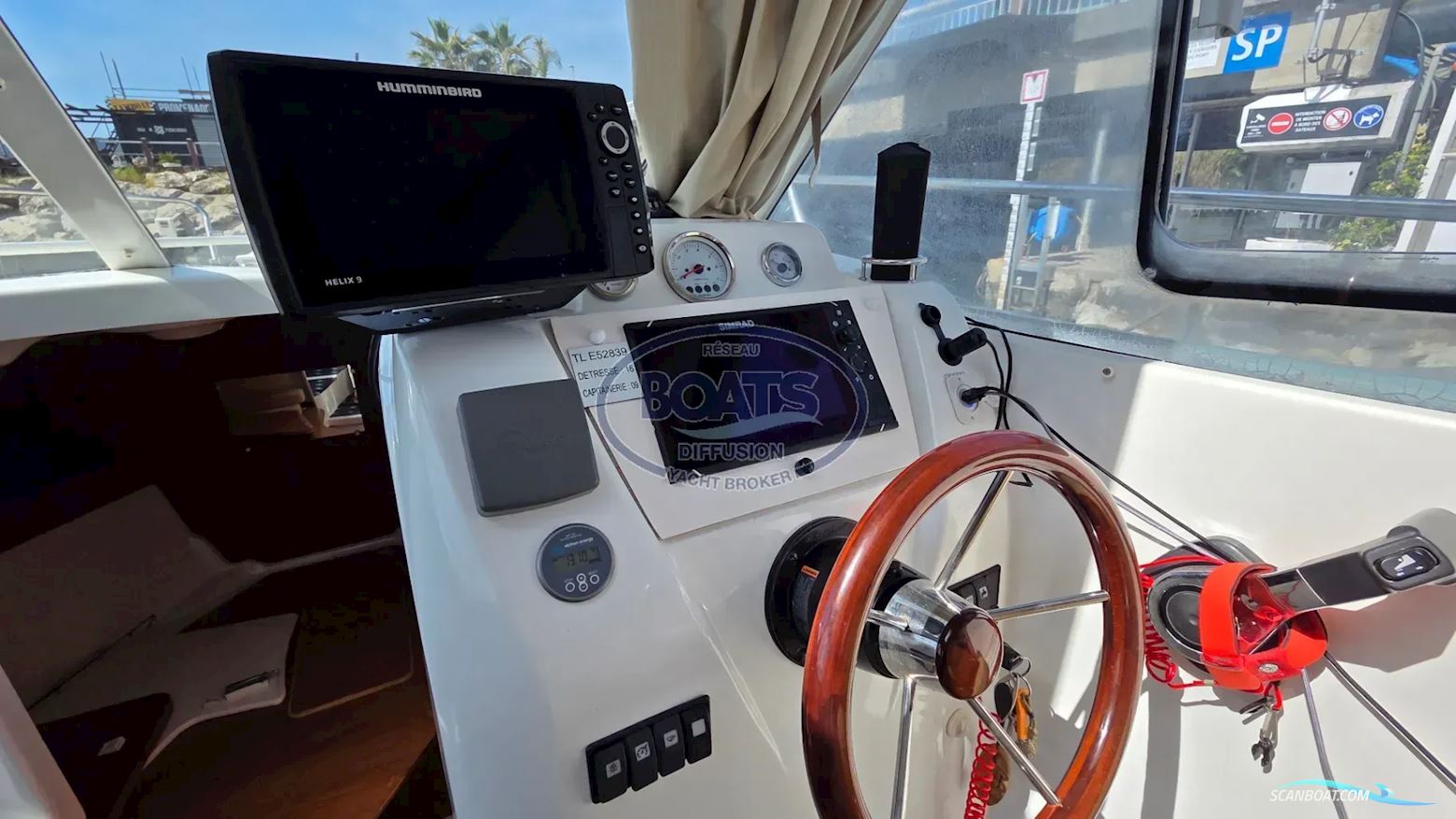 Beneteau Antares 750 HB