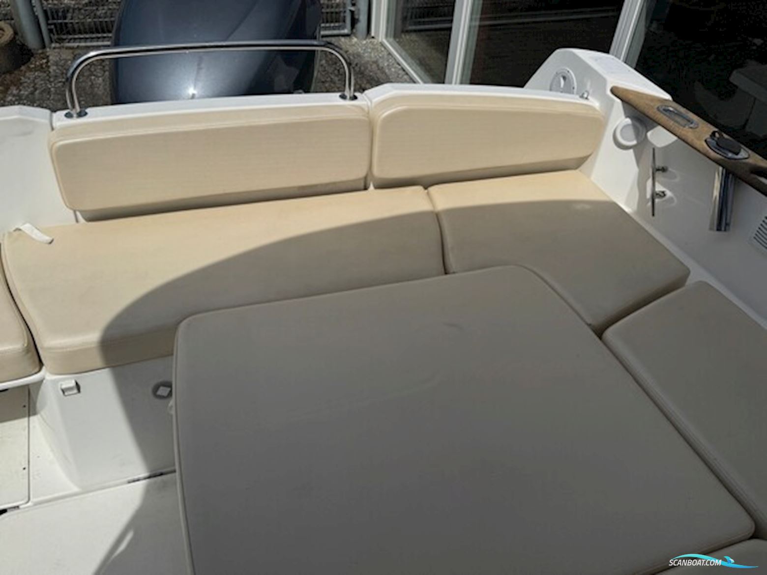 Beneteau Antares 780 Med 225 hk Yamaha-Efi 4 Takt V6 - Solgt